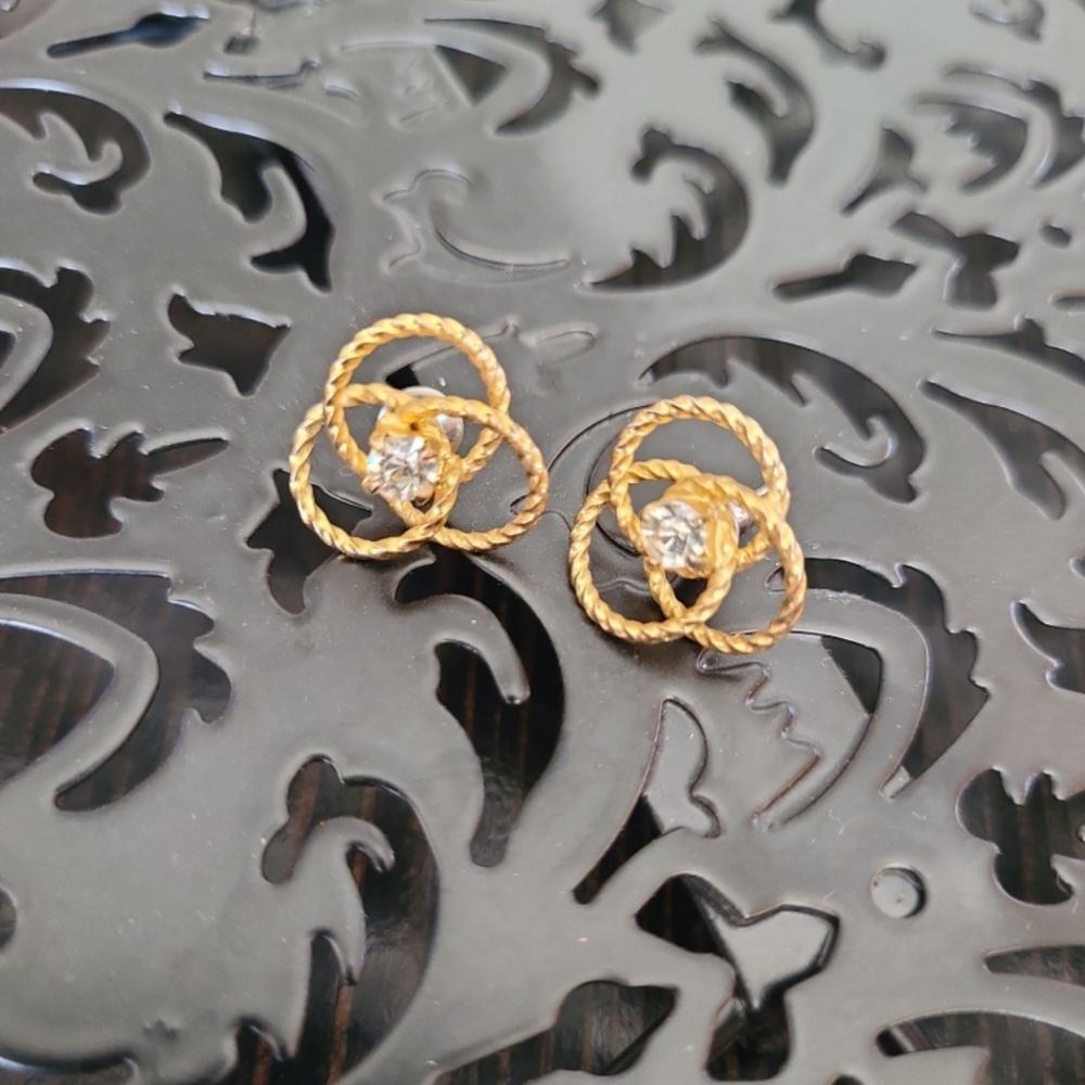 Three ring earrings